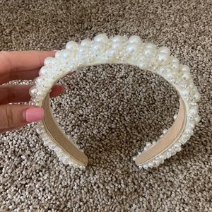 Pearl headband